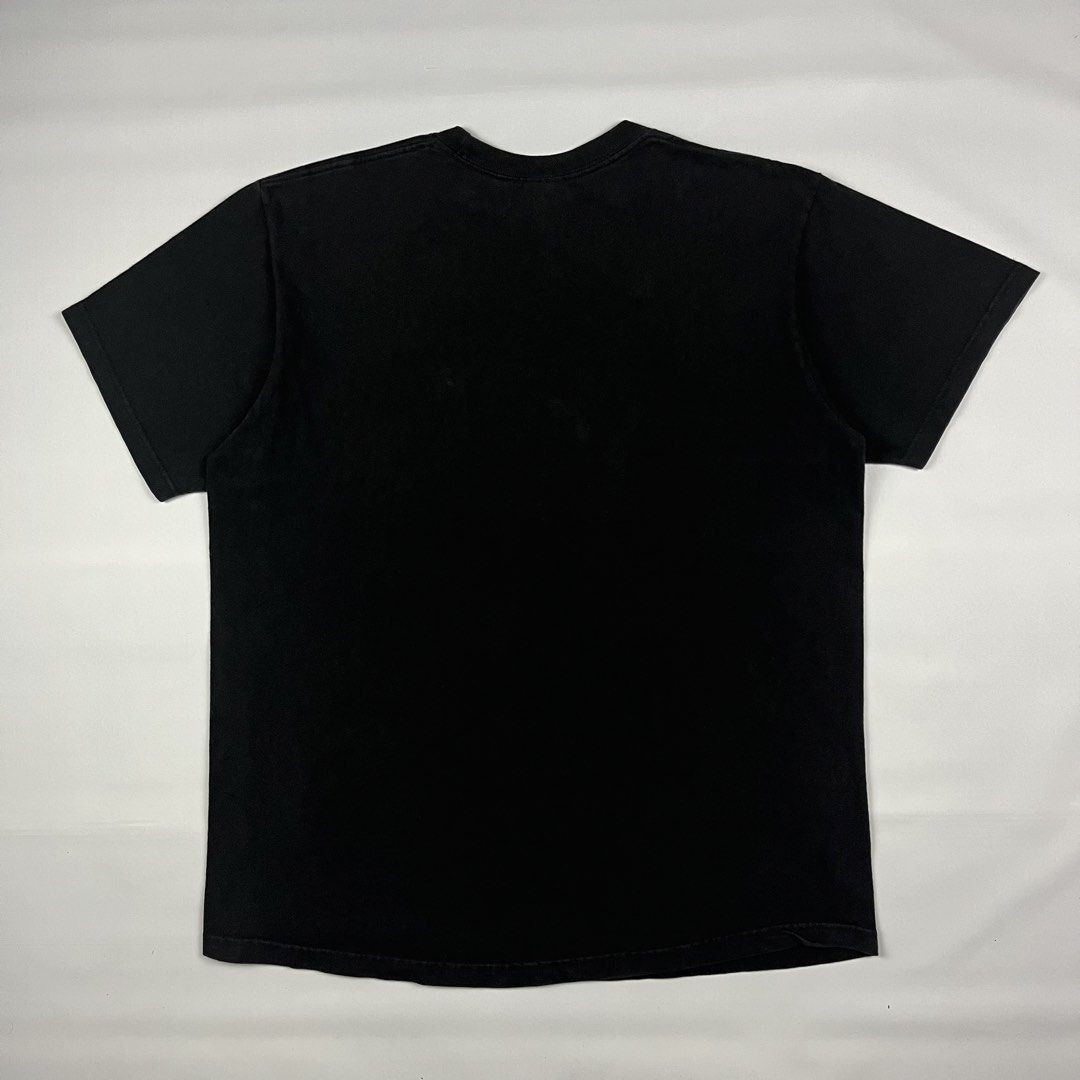 Supreme Keyboard Tee (Category: Tshirts & Polo Shirts ) located in Puerto Princesa. Submitted by paradise5300 (Listing ID 1460408542, Image 2). Description: Supreme Keyboard Tee Tagged Size: Medium Dimensions Inches length: 27.5 Inches width: 21 Condition: Very good Color rate: 9 Flaws: Cracks 1,599 shipping fee is not yet included. .
