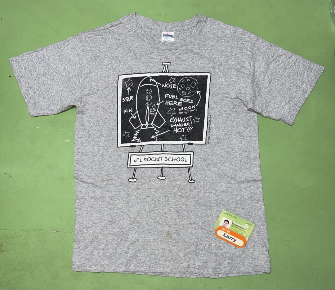 T Shirt (Category: Tshirts & Polo Shirts ) located in Pasig City. Submitted by reyeslarry11740 (Listing ID 1460330123, Image 1). Description: For Sale Gildan Ultra Cotton Heavyweight JPL Rocket School 1998 Graphic Size Medium 19.8w x 27.7L Very good condition Issue normal hairline print, need wash, see last picture 400 plus ship only Payment 1st Pasig city .