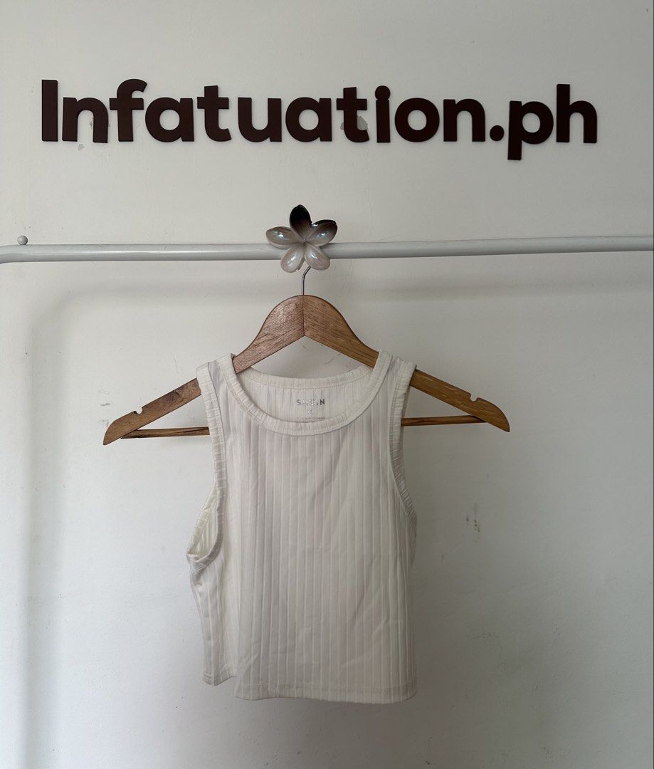 Tank tops (Category: Sleeveless) located in Antipolo. Submitted by infatuation.ph (Listing ID 1460381763, Image 1). Description: 150 each.