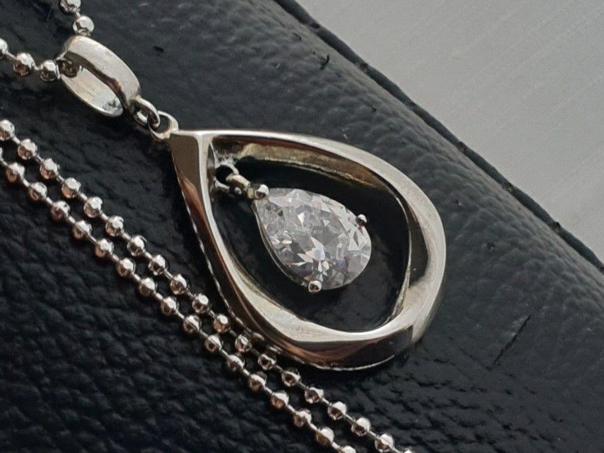Teardrop Zirconia Necklace (Category: Necklaces) located in Quezon City. Submitted by WasalakTwo (Listing ID 1460304894, Image 1). Description: Bought in Japan High quality Goocondition Clean and presentable 44cm Open for delivery nationwide.