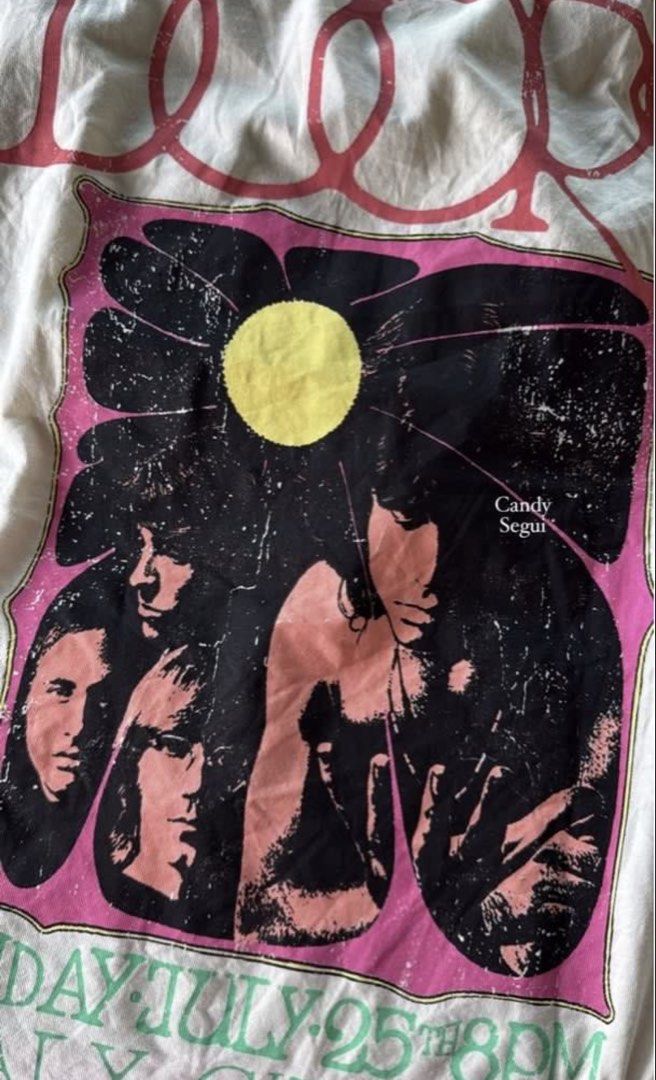 THE DOORS Crop (Category: Tshirts & Polo Shirts ) located in Cavite. Submitted by handpickedshirts (Listing ID 1460387838, Image 2). Description: Brand new No backprint Medium on tag Approx L26.5in, W22in laid flat Cropped.