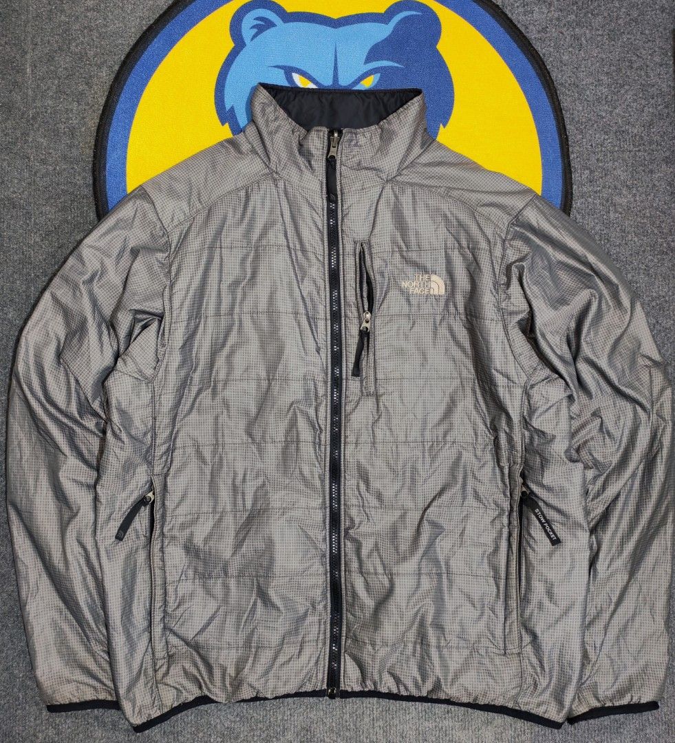 The North Face Insulated Puffer Jacket (Category: Activewear) located in Santa Rosa. Submitted by vann26 (Listing ID 1460441139, Image 2). Description: The North Face Insulated Puffer Jacket🔥 Size: Large on tag Dimes: 24-25W x 27L Condition: Excellente Color Rate: 9/10 Gray Colorway Lightweight Mountaineering/Travel/Winter Stow Pocket/Packable Issues/Wash only Via: J&T/Lalamove Loc: Laguna Mop: Gcash/Payment First 1,980 only💸 noon.
