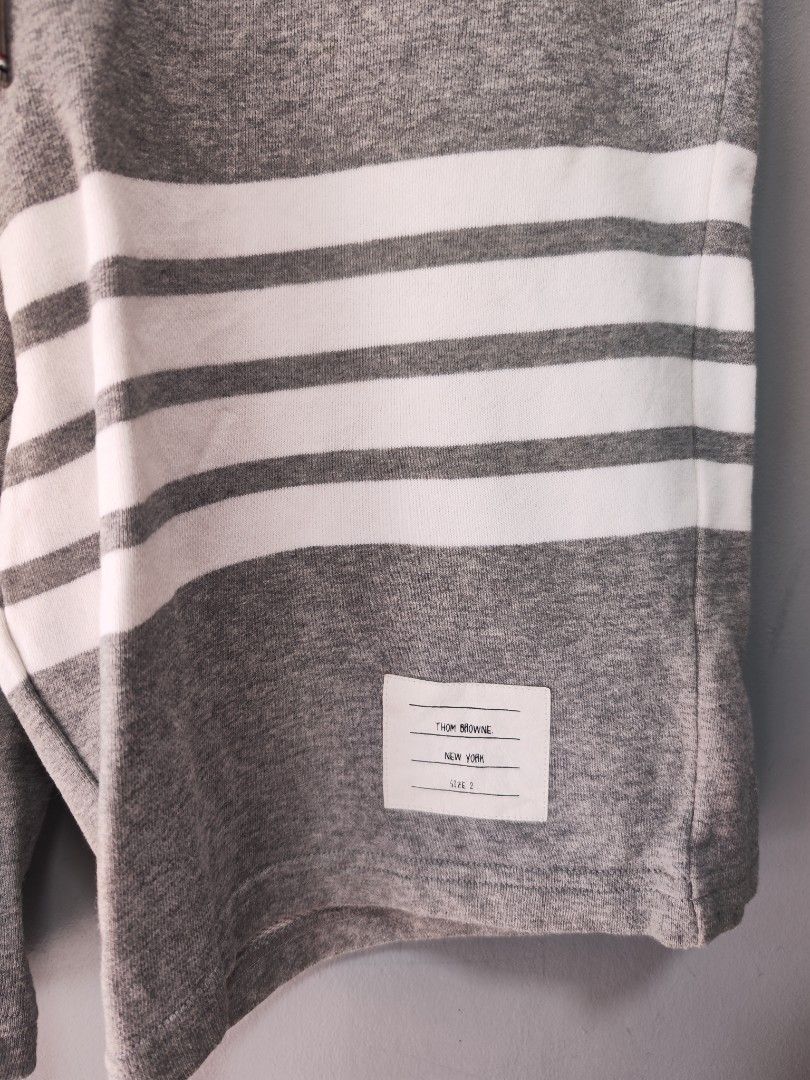 Thom Browne Cotton Shorts (Category: Shorts) located in Bulacan. Submitted by emilj23 (Listing ID 1460428111, Image 2). Description: Thom Browne Cotton Shorts Size 2 on tag L 23 W 34-36 Leg Hole 11 Condition 9.5/10 Color rate 9.5/10 Issue Loose Garter.
