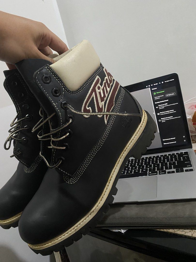 TIMBERLAND BOOTS (Category: Boots) located in Manila. Submitted by lavacake12 (Listing ID 1460478907, Image 1). Description: .