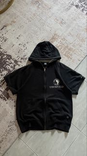 (Category: ) located in . Submitted by thriftbynya (Listing ID 1460400312, Image 1). Description: .