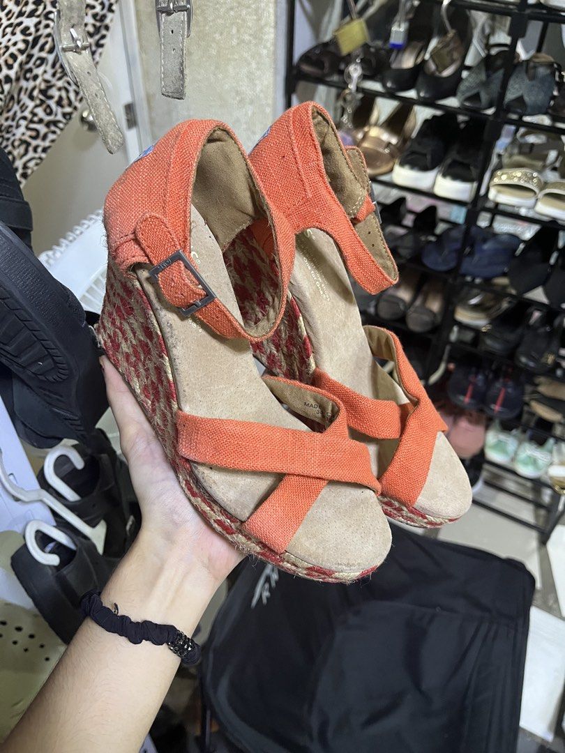 Toms Wedge 36 (Category: Wedges) located in Cagayan de Oro. Submitted by leehanfinds (Listing ID 1460394087, Image 1). Description: .