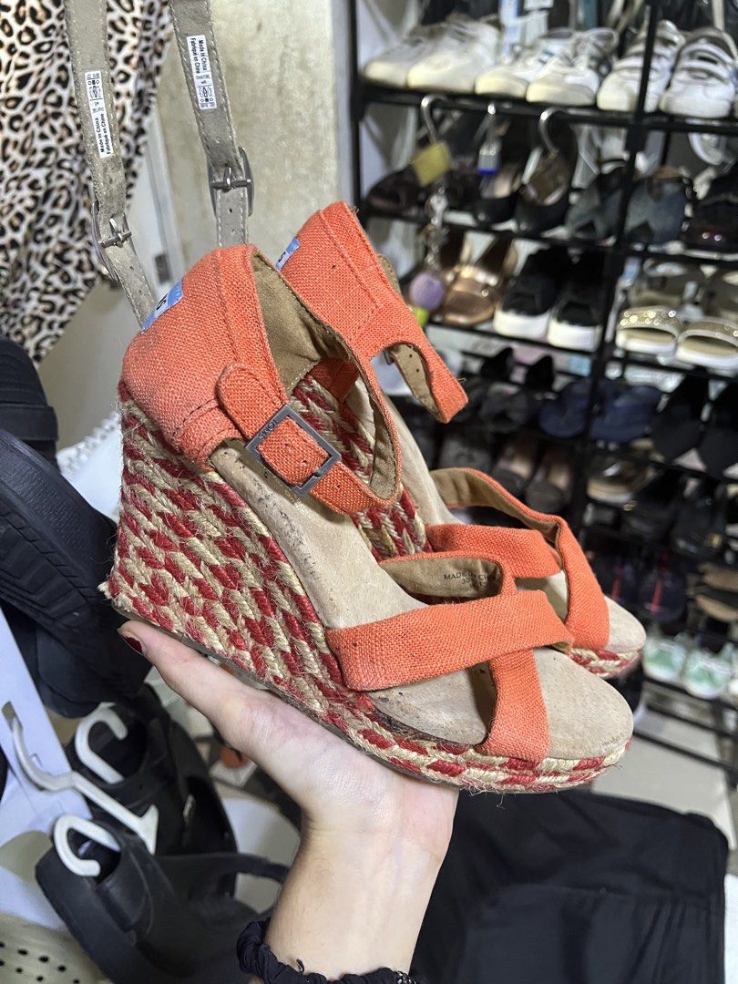 Toms Wedge 36 (Category: Wedges) located in Cagayan de Oro. Submitted by leehanfinds (Listing ID 1460394087, Image 2). Description: .