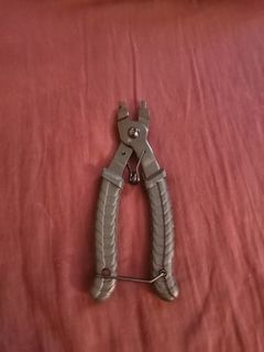 (Category: ) located in . Submitted by alophonestmechanic (Listing ID 1460346277, Image 1). Description: .