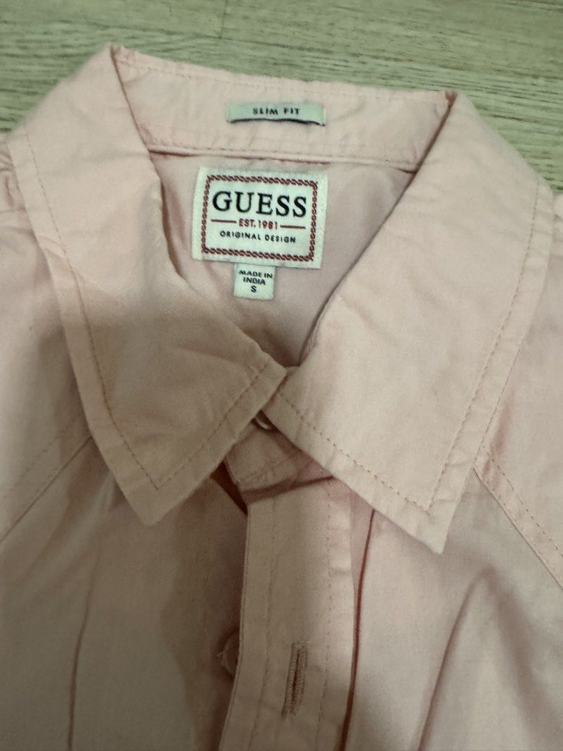 Top short sleeve (Category: Shirts) located in Paranaque City. Submitted by cleverturtle.391c7c (Listing ID 1460349622, Image 2). Description: Short sleeve.
