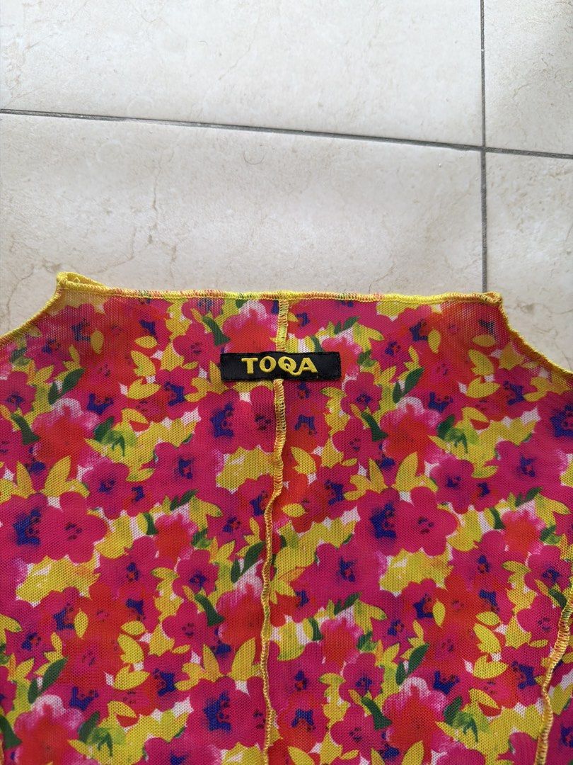 TOQA Lotus Tank Top (Category: Blouses) located in Makati City. Submitted by latenightcheckout (Listing ID 1460383292, Image 3). Description: Used once.