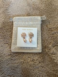 （分類：）位於 。 由 doubletwinklestars 提交（商品編號 1460360475，圖片 1）。簡介： 。