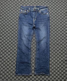 (Category: ) located in . Submitted by thrift_street_6106 (Listing ID 1460321666, Image 1). Description: .
