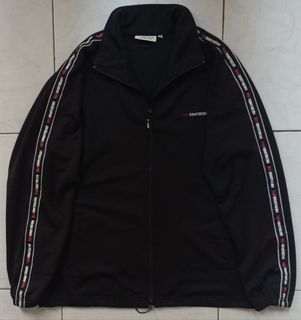 (Kategori: ) berada di . Dikirim oleh megatrijaya.id (ID iklan 1460309546, Gambar 1). Deskripsi: .
