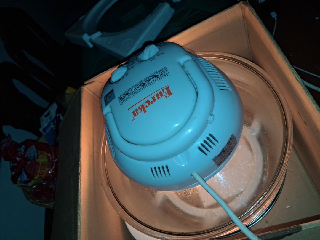 TURBO BROILER 12L EUREKA BRAND (Category: Ovens & Toasters) located in Pasig City. Submitted by king1856 (Listing ID 1460405423, Image 1). Description: FS TURBO BROILER 12L MORONG RIZAL LOC.