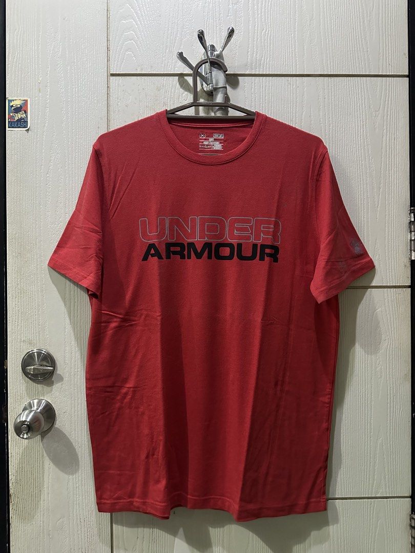 Under Armour shirt (Category: Tshirts & Polo Shirts ) located in Quezon City. Submitted by yy.yustore (Listing ID 1460481792, Image 1). Description: .