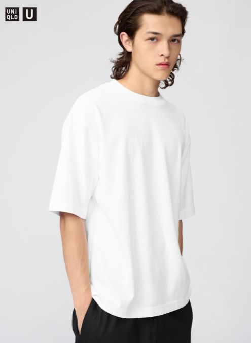 UNIQLO AIRISM OVERSIZED TEE SET (Category: Tshirts & Polo Shirts ) located in Santa Rosa. Submitted by cosmococo (Listing ID 1460506217, Image 1). Description: Available in Beige, Green, Gray, Black, White Sold As Set Size M Decluttering.