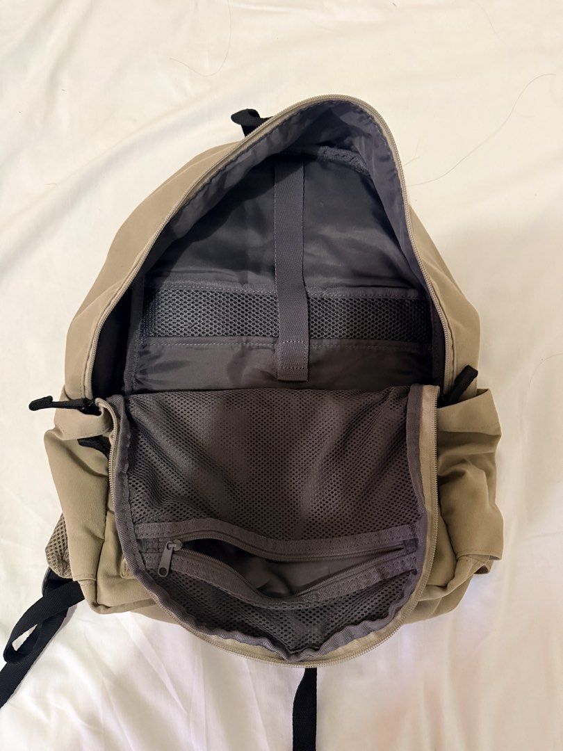 Uniqlo Backpack (Category: Backpacks) located in Taguig. Submitted by denpaz (Listing ID 1460313171, Image 3). Description: Uniqlo Backpack.