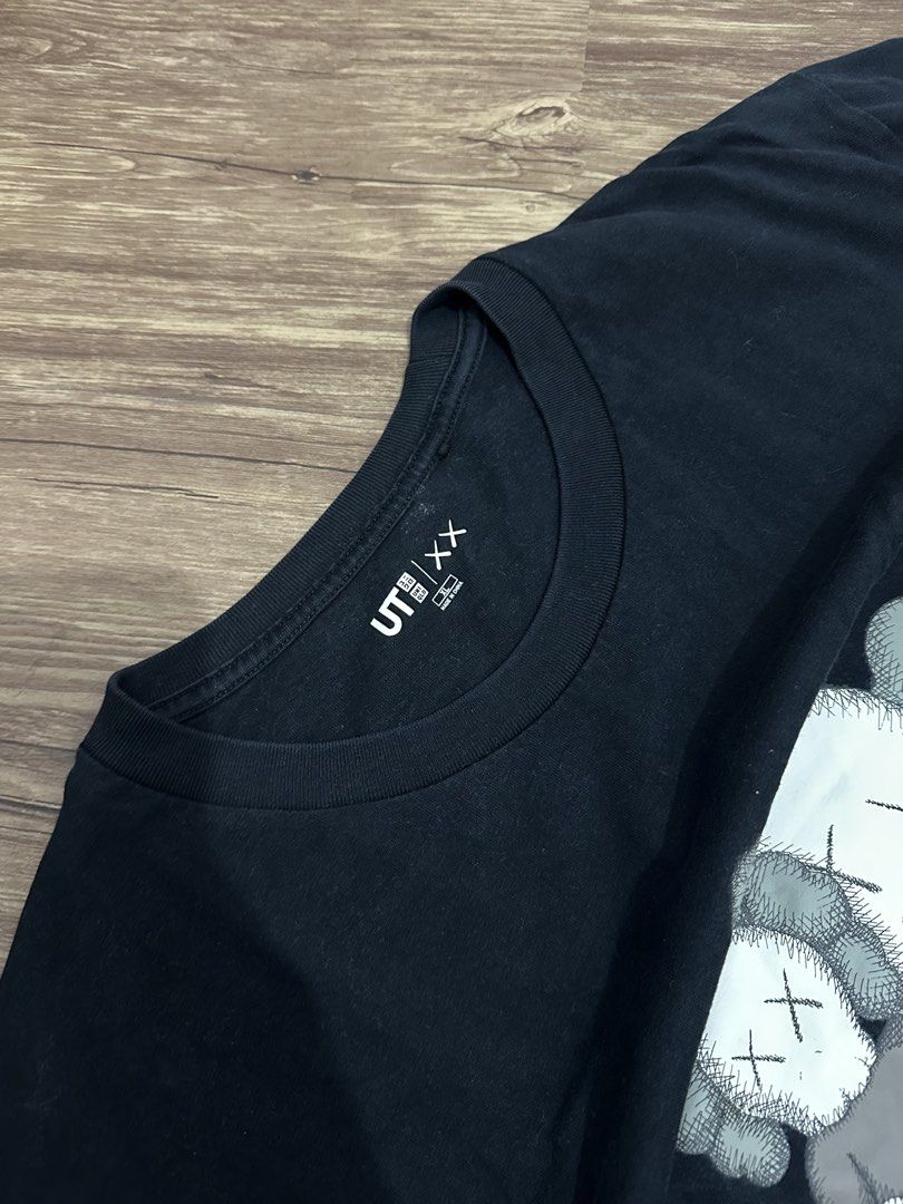 Uniqlo kaws black shirt (Category: Tshirts & Polo Shirts ) located in Bulacan. Submitted by itemsbyjj (Listing ID 1460438076, Image 2). Description: .