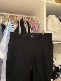 (Category: ) located in . Submitted by ishascloset (Listing ID 1460506450, Image 1). Description: .