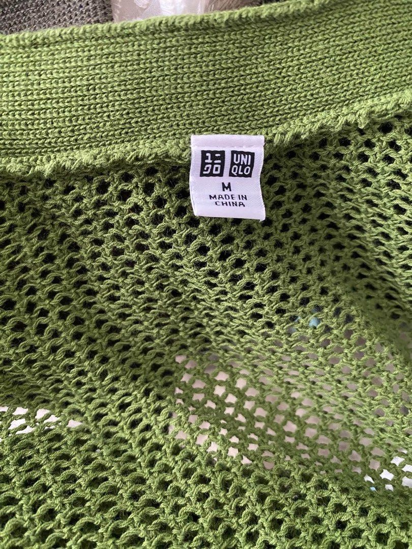 Uniqlo mesh short cardigan (Category: Coats, Jackets and Outerwear) located in Quezon City. Submitted by swift_kenjie (Listing ID 1460305371, Image 3). Description: Medium to large.