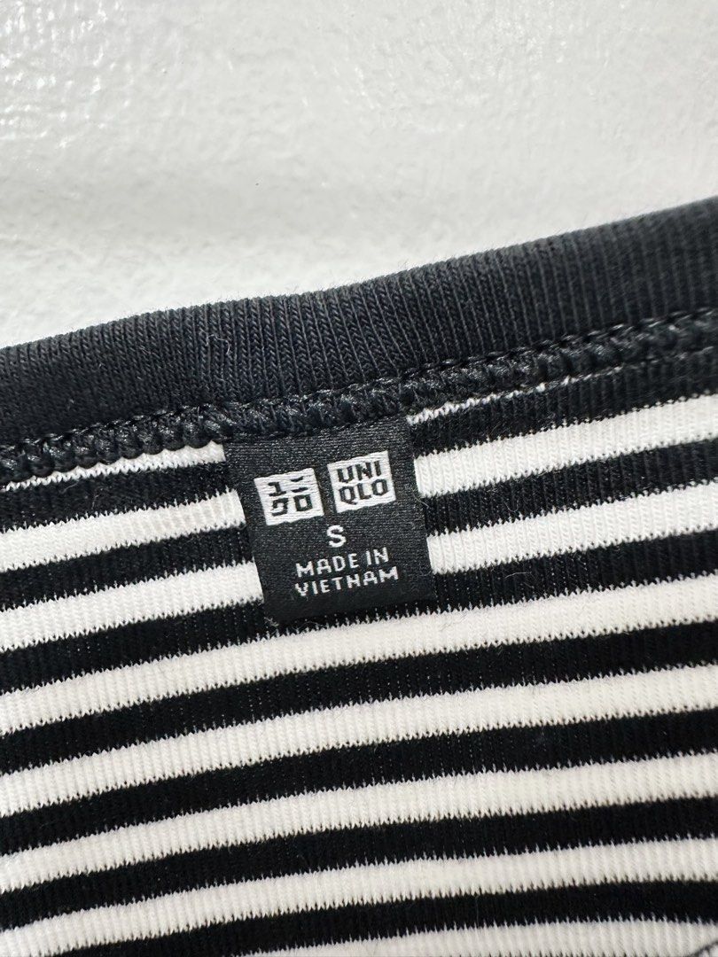 Uniqlo Striped Tank Top (Category: Sleeveless) located in Paranaque City. Submitted by kokoclosets (Listing ID 1460477715, Image 3). Description: Never used!.