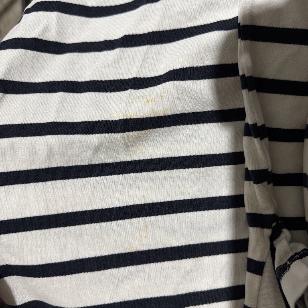 Muji Striped T-shirt (Category: Shirts) located in Minalabac. Submitted by ashleysusedclothingshop (Listing ID 1460479555, Image 3). Description: Flaw on last pic.