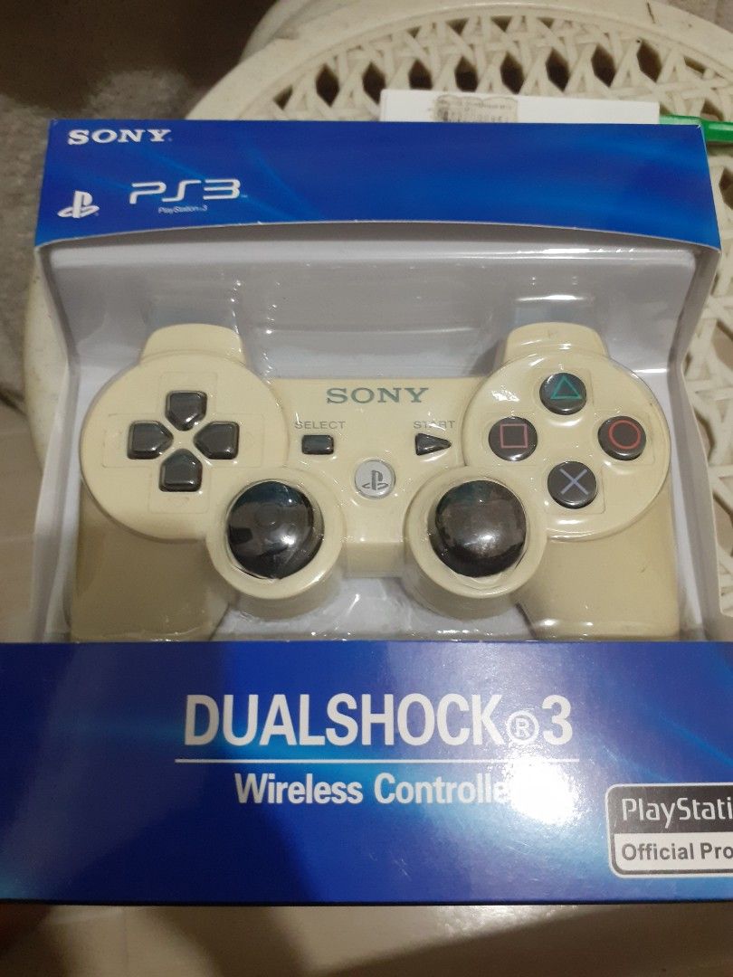 Untested Ps3 Controller (Category: PlayStation) located in Lipa City. Submitted by newriver_a7c3ea (Listing ID 1460330236, Image 1). Description: For sale as Untested or For Parts With box and Manual Original Ps3 Controller Msg.na lang sa me need Maganda siya pandisplay sa tindahan.