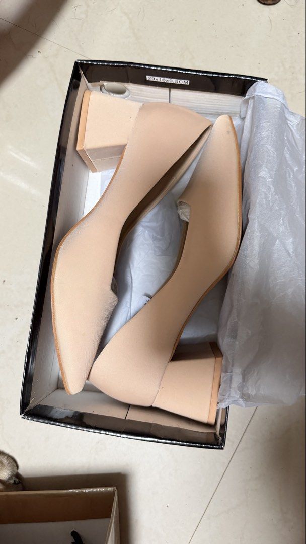 UNUSED! Pointed Toe Block Heels (Category: Heels) located in Valenzuela. Submitted by jam0816 (Listing ID 1460499865, Image 1). Description: Brand: Parisian - Comfortable block heel for longer wear - Perfect for work or casual outings - Comes with original box 💐 Weddings 👩‍💼 Office 🌸 Casual look RFS: bawas gamit, too many shoes.