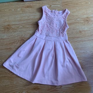 (Category: ) located in . Submitted by nurse_shoppee (Listing ID 1460383681, Image 1). Description: .