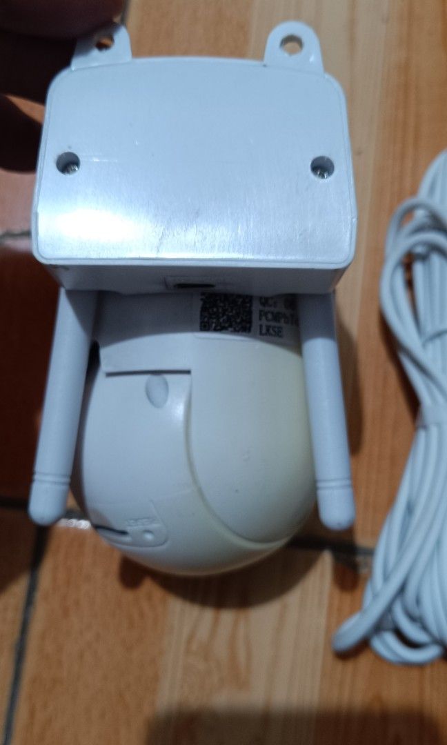 V380 Pro Outdoor waterproof camera 2.4 ghz (Category: Security Systems & CCTV Cameras) located in Quezon City. Submitted by harun_res_managing_director (Listing ID 1460343890, Image 2). Description: For Sale You can set up with wifi or without wifi V380 5G Waterproof Outdoor CCTV Dual Lens Camera waterproof No WIFI Needed Connect to Cellphone No SD Card with USB Type C Cable RFS: Upgrade.