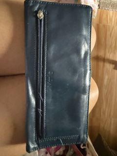 (Category: ) located in . Submitted by ayieabolencia (Listing ID 1460459690, Image 1). Description: .