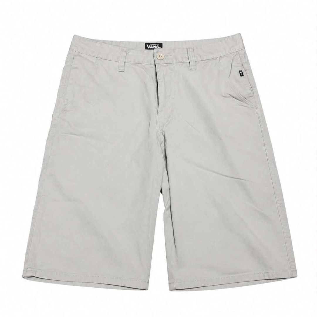 Vans Khaki Chino Shorts (Category: Shorts) located in Manila. Submitted by chieezz (Listing ID 1460457428, Image 1). Description: - Grey Vans chino shorts - Classic fit - Button and zip closure - Two side pockets - Small pocket on the right side - Ideal for casual wear - Versatile color.
