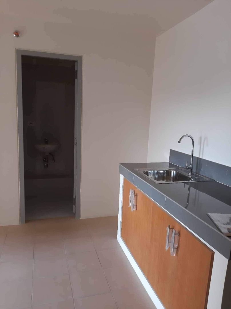 Verde Spatial 2 BR unit (Category: Apartments & Condos) located in Quezon City. Submitted by jmpgutierrez (Listing ID 1460345239, Image 2). Description: For sale: Verde Spatial 2 BR unit Verde Spatial, Commonwealth Avenue, Quezon City Floor area: 32 sqm Condominium unit Residential 4th floor 2 BR 1 T&B Unfurnished Direct to seller Asking price: PHP 6,900,000 https://www.pgr.com.ph/residential-1/2024/9/19/verde-spatial-2-br-unit -- Jose Mari Panga