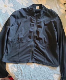 由 Thriftstore (刊登 ID 1460499176，圖片 1) 提交，位於 的 (類別：)，說明：。