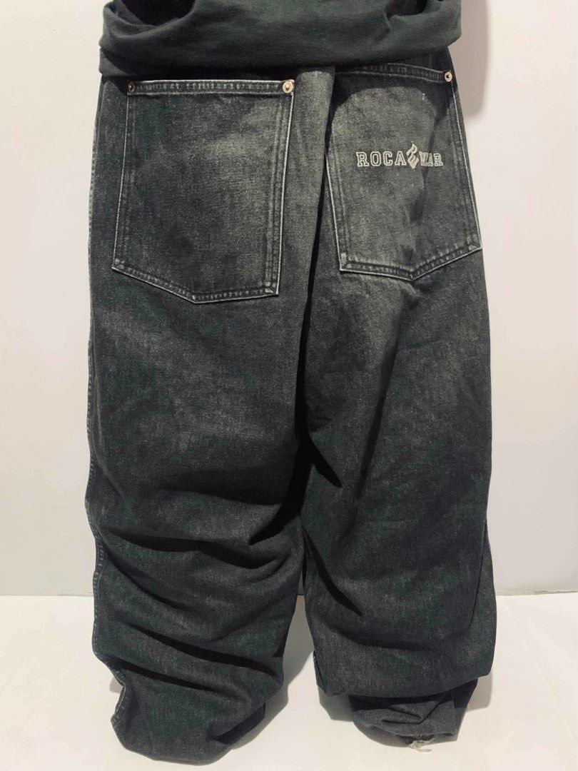Vintage 2000’s ROCAWEAR RAW DENIM (Category: Jeans) located in Dasmarinas. Submitted by adriannz (Listing ID 1460345946, Image 1). Description: Vintage 2000’s ROCAWEAR RAW DENIM 40 Waist 47Length 17 thighs 10 leg opening Excellent Condition heel drags 10/10 color rate CLAIM:2499 Note:Please Manage your expectations Since all items are thrifted and used..