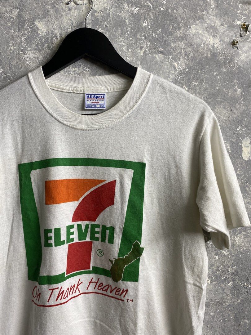 Vintage 7 Eleven Promo Tee (Category: Tshirts & Polo Shirts ) located in Pasig City. Submitted by lumangkamisa (Listing ID 1460420605, Image 2). Description: Small on tag fits medium.