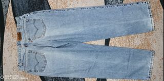 (Category: ) located in . Submitted by thrift_ni_sir (Listing ID 1460446492, Image 1). Description: .