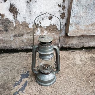 (Category: ) located in . Submitted by ber1_antique_deco (Listing ID 1460401617, Image 1). Description: .