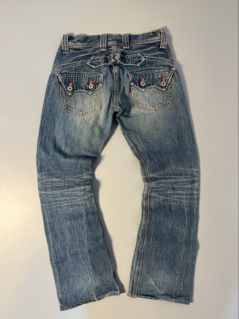 VINTAGE EDWIN BUCKLE BACK DENIM JEANS (Category: Jeans) located in Mabalacat. Submitted by bizzybones (Listing ID 1460465712, Image 1). Description: “30Waist “37Length Authentic/Legit No issue Excellent condition Mop gcash courier jnt.