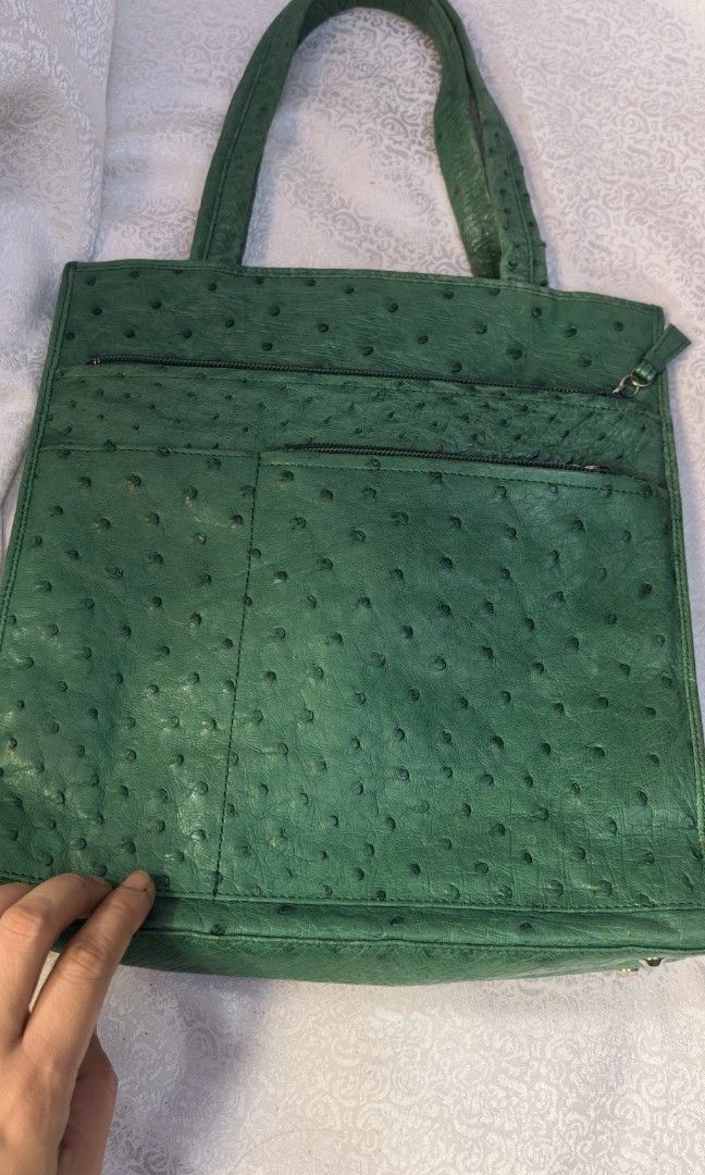 Vintage green Ostrich Hand bag (Category: Tote Bags) located in Tuguegarao City. Submitted by zenphoenix-7ad615 (Listing ID 1460357096, Image 1). Description: With multiple. Pocket PRETTY IN actual Real leather Ostrich handbag 11 by 11.5 by 3.5 inches.