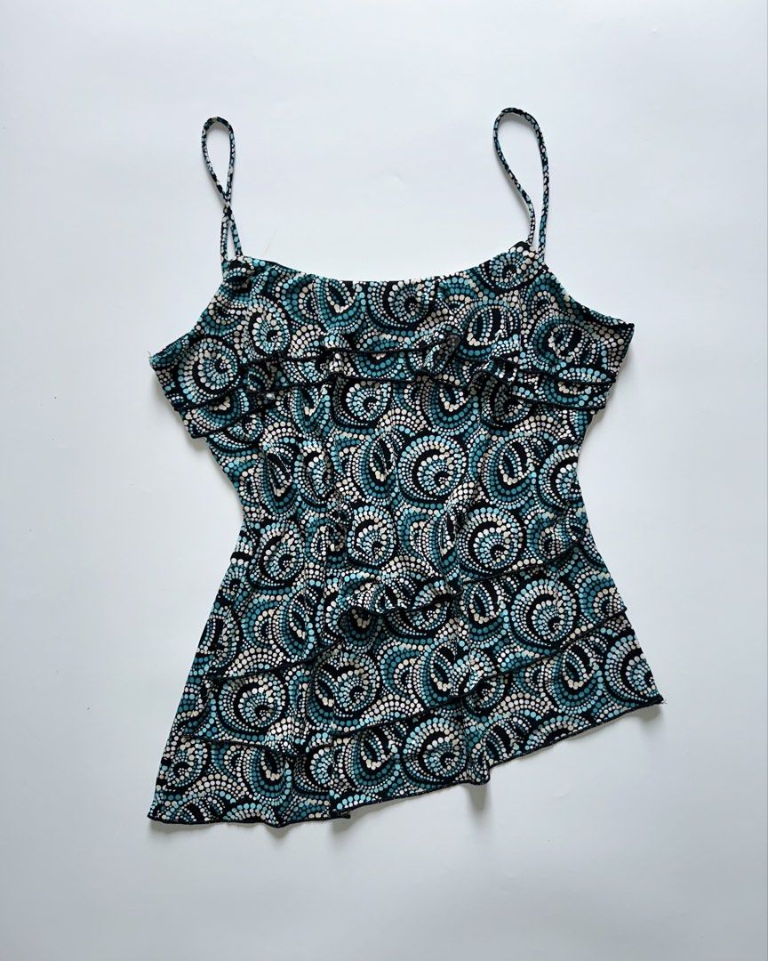 vintage iz byer california patterned ruffled cami (Category: Sleeveless) located in Lipa City. Submitted by mayumi.vtg (Listing ID 1460360893, Image 1). Description: ❀ fits l-xl | bust: up to 44in ❀ stretchy fabric, asymmetrical cut ❀ faveee!.
