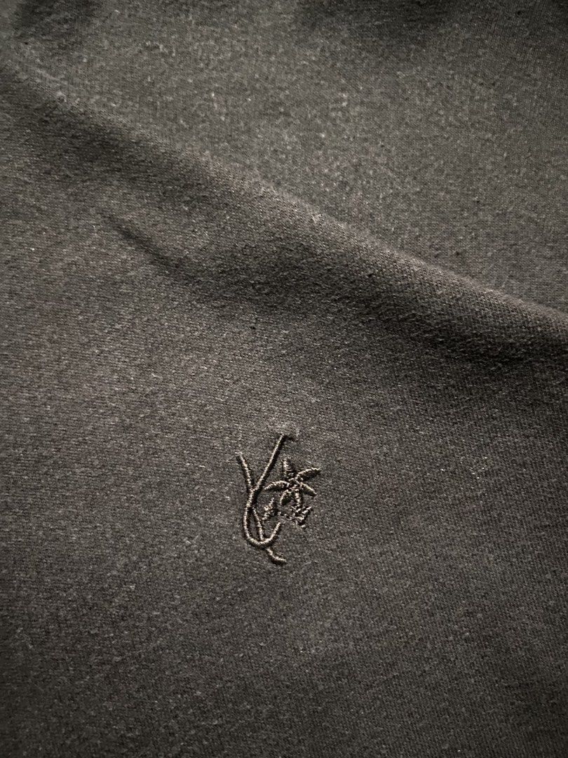 Vintage Kenzo Quarter zip ( authentic ) (Category: Activewear) located in Goa. Submitted by _rawgallery (Listing ID 1460425090, Image 3). Description: size on tag : l width : 23.5 length : 25.
