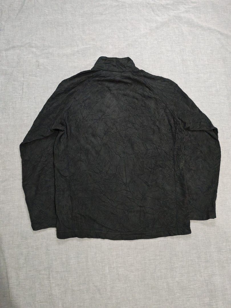 vintage montbell fleece jacket (Category: Coats, Jackets and Outerwear) located in Baguio. Submitted by used_clothing2600 (Listing ID 1460433364, Image 2). Description: vintage montbell fleece jacket size medium excellent condition pit to pit 22 length 26 1,300.