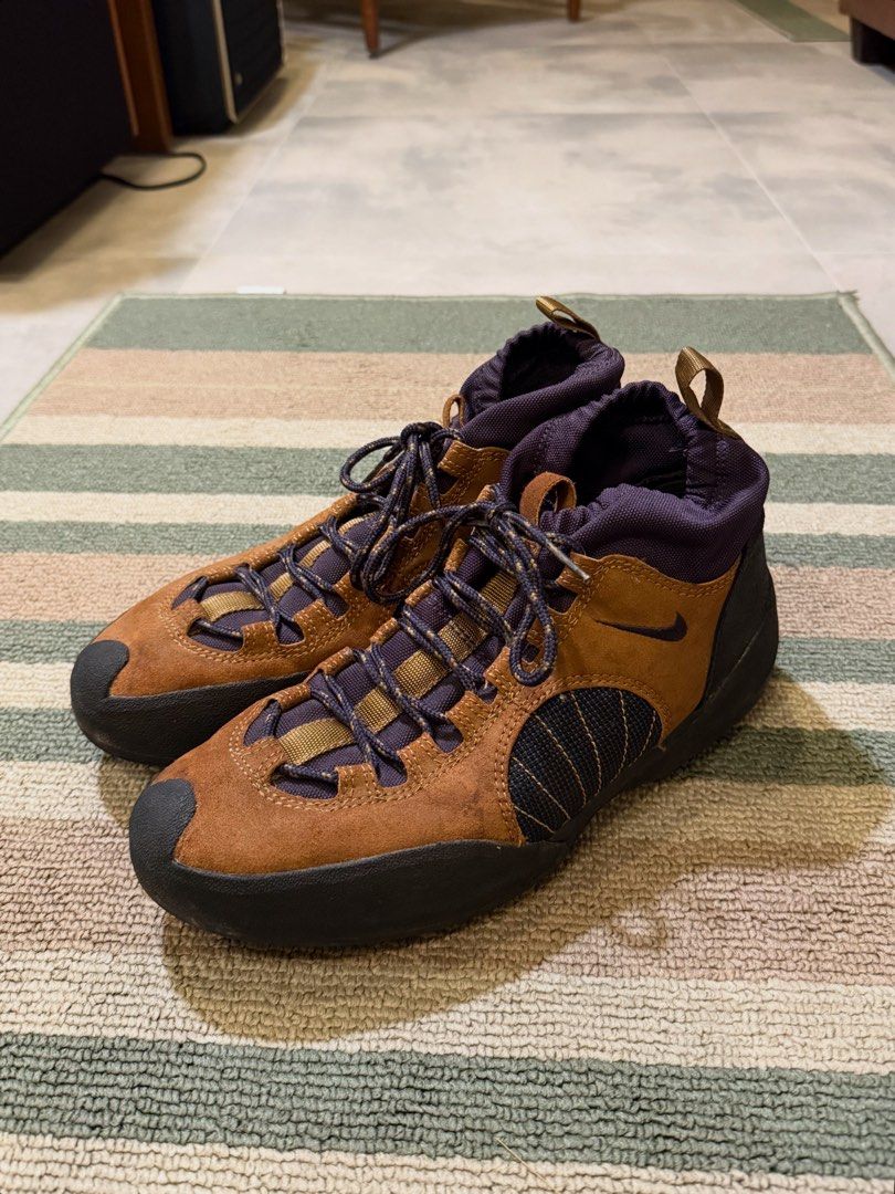 Vintage Nike ACG Half Dome Mowabb (Category: Sneakers) located in San Fernando. Submitted by passaloadsarisaristore (Listing ID 1460433272, Image 1). Description: Professionally reglued Tried and tested.
