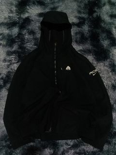 (Category: ) located in . Submitted by wepthriftstyle (Listing ID 1460491005, Image 1). Description: .
