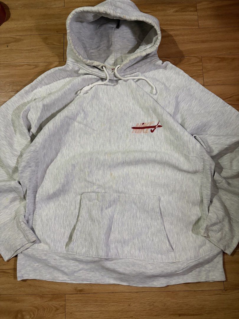 Vintage Nike Hoodie (Category: Coats, Jackets and Outerwear) located in Paranaque City. Submitted by uw4kk (Listing ID 1460500698, Image 1). Description: Measurements and flaws are shown in the photo .