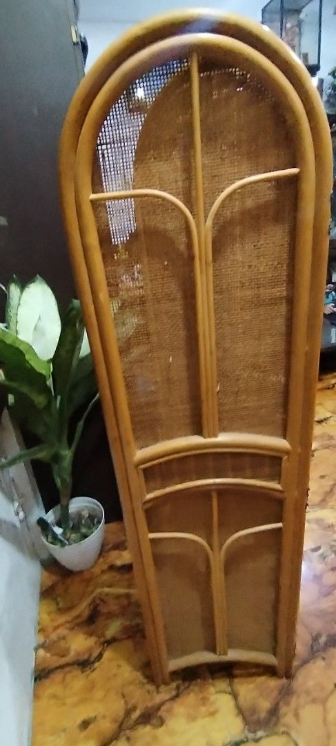 Vintage Rattan Room Divider Screen (Category: Other Home Furniture) located in Caloocan City. Submitted by rowely_jpn (Listing ID 1460439663, Image 3). Description: Selling a vintage rattan room divider. It has a beautiful arched top and intricate woven details. This screen is foldable and can be used to partition spaces or as a decorative piece. Adds a natural, bohemian vibe to any room. Great for living rooms, bedrooms, or studios..