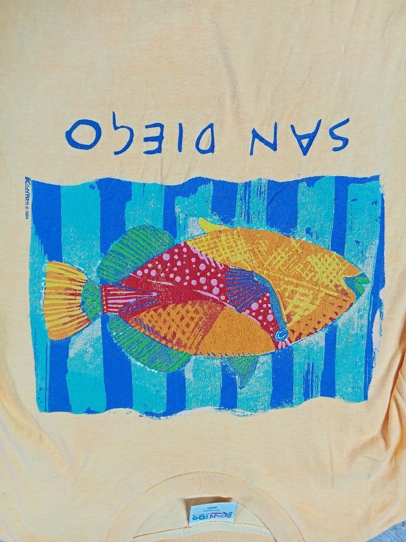 Vintage tee (Category: Activewear) located in Manila. Submitted by aeronroy4577085 (Listing ID 1460401418, Image 3). Description: .