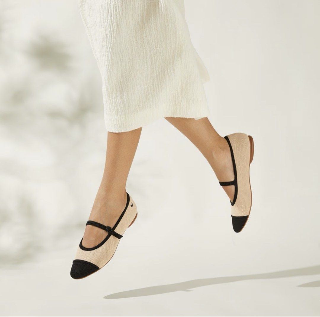 Vivaia Tamia Mary Jane (Category: Flats & Sandals) located in Marikina City. Submitted by kimisells (Listing ID 1460454928, Image 3). Description: Almond-Toe Mary Janes AdaptAll (Tamia Mary Jane) Size: US 7.5 / EU 38.5 Color: almond black Brand new with box SRP on website is P7,989 RFS: too big.