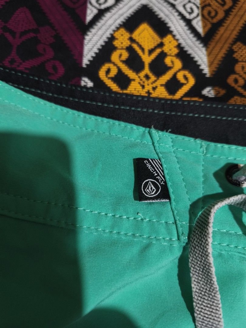Volcom Board Shorts Teal Cinch Fly (Category: Shorts) located in Pasig City. Submitted by althentic.ph (Listing ID 1460314817, Image 3). Description: 380 + JNT SF *Original VOLCOM Board Shorts Size Small Actual Measurements: Waist - 30" - 31" Length - 18.5" Hem - 9.5" EXCELLENT Thrifted Condition, needs washing 9+/10 ✔Tags are available upon request, can be sent thru PM ✔fix price ✔payment first policy thru gcash/bpi online/palawan express ✔can p
